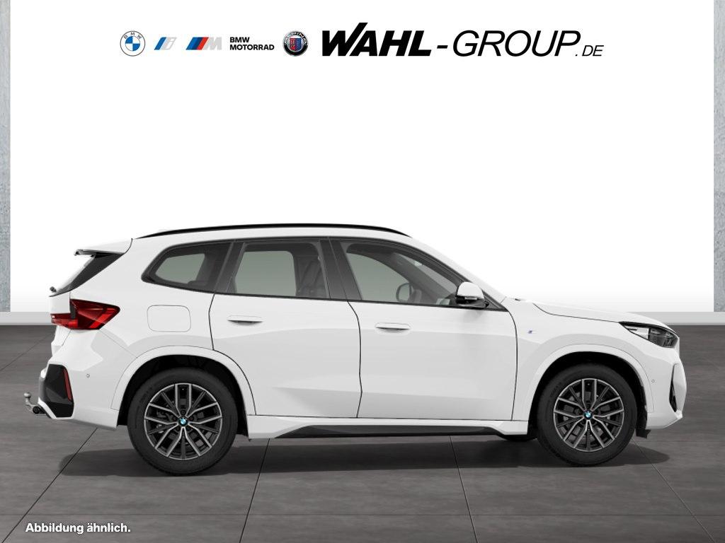 BMW X1 2023 г. Белый, пробег 52800 км