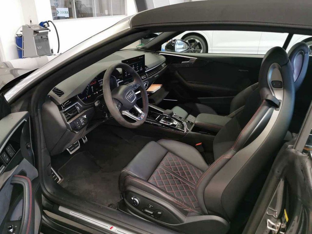 Audi S5 2024 г. Серый, пробег 7000 км
