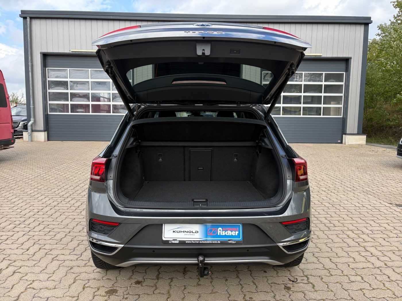 Volkswagen T-Roc 2022 г. Серый, пробег 43424 км