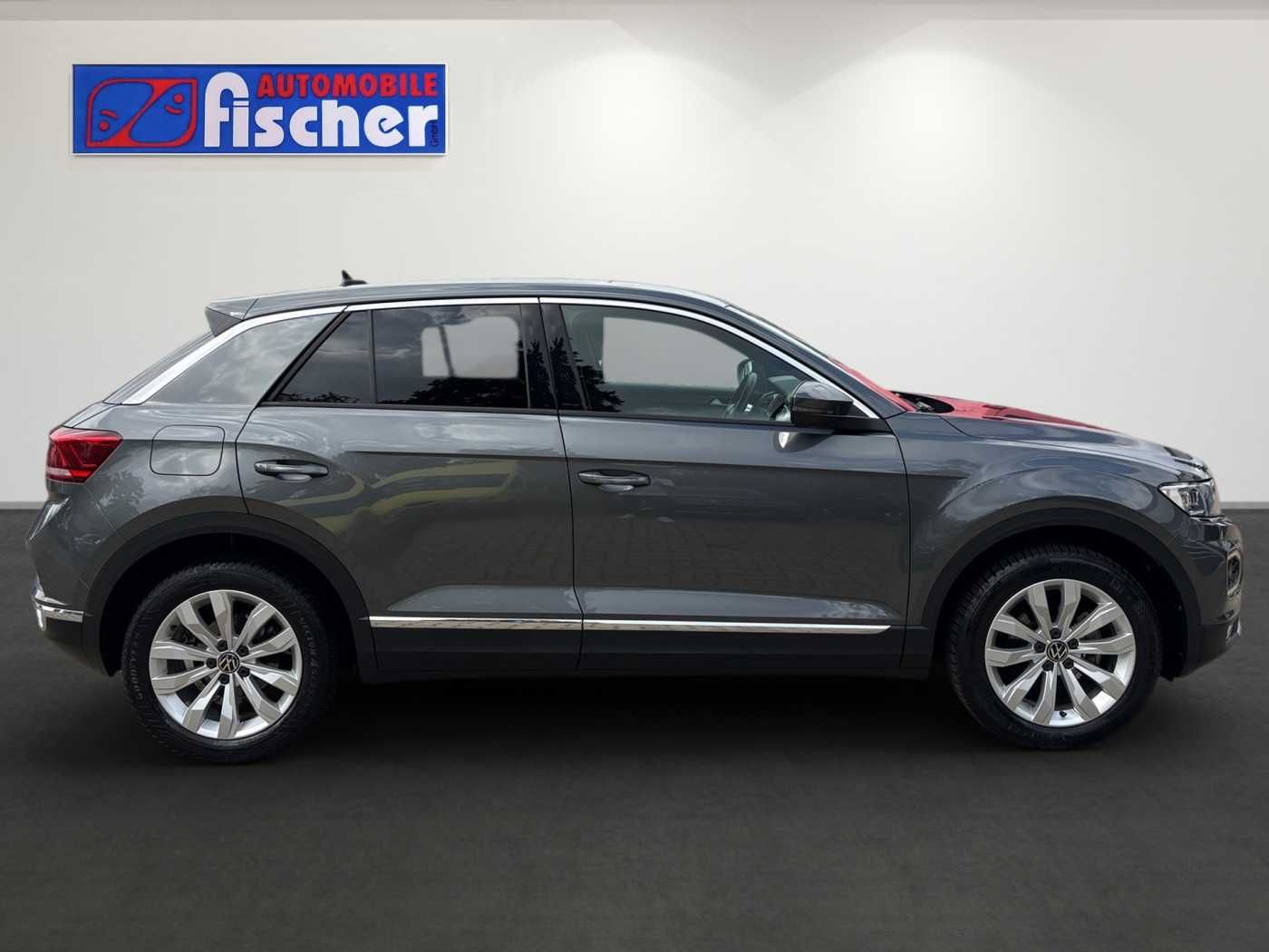 Volkswagen T-Roc 2022 г. Серый, пробег 43424 км