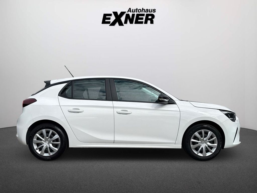Opel Corsa 2023 г. Белый, пробег 49663 км