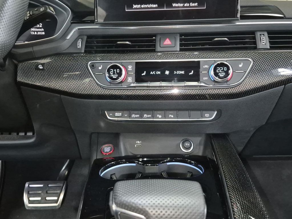 Audi S4 2024 г. Белый, пробег 46999 км