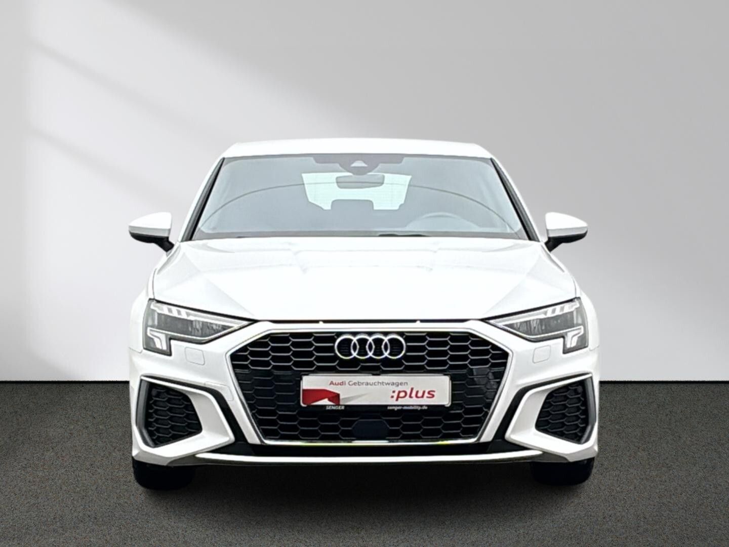 Audi A3 2023 г. Белый, пробег 45355 км