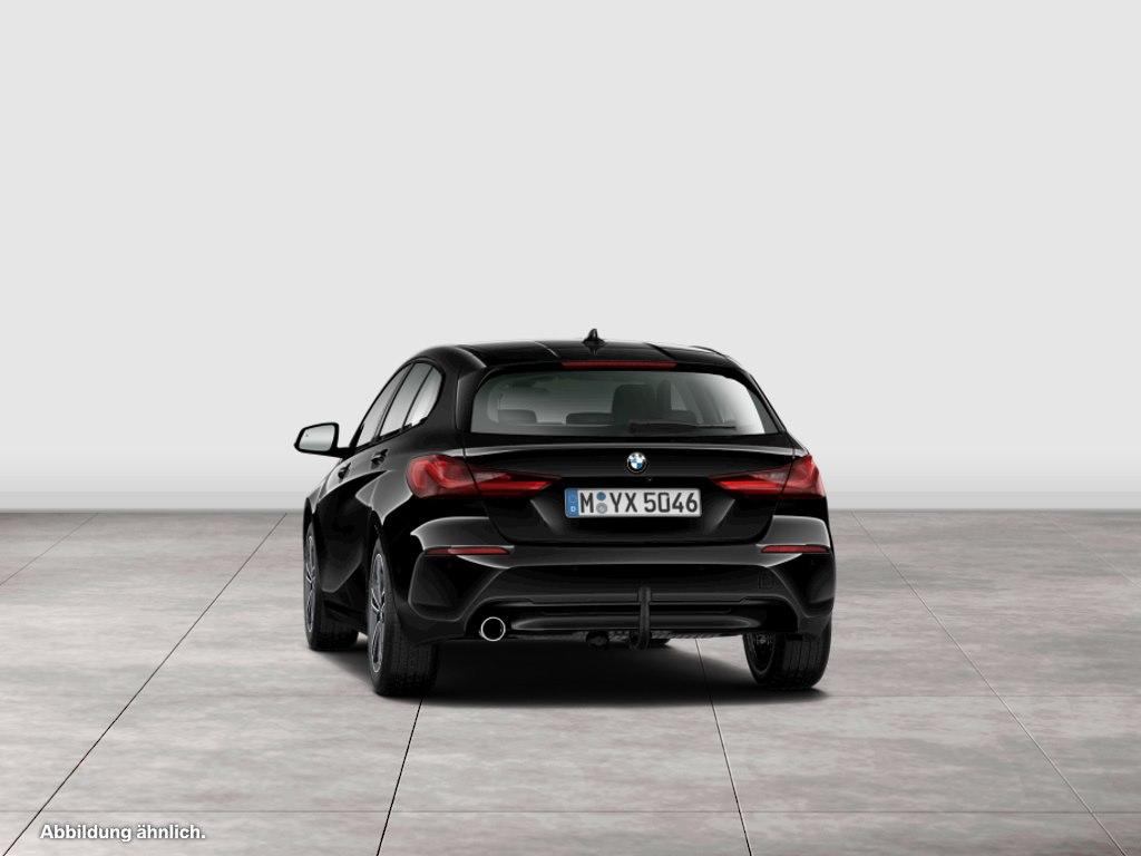BMW 118 2023 г. Чёрный, пробег 20412 км