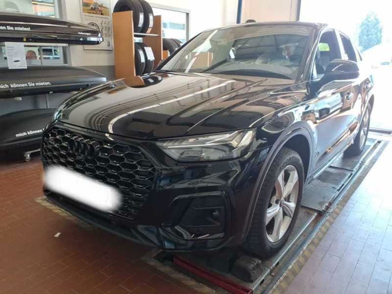 Audi Q5 2024 г. Чёрный, пробег 38186 км