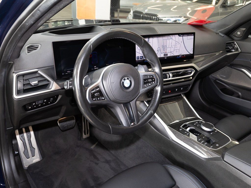 BMW 330 2023 г. Синий, пробег 38798 км