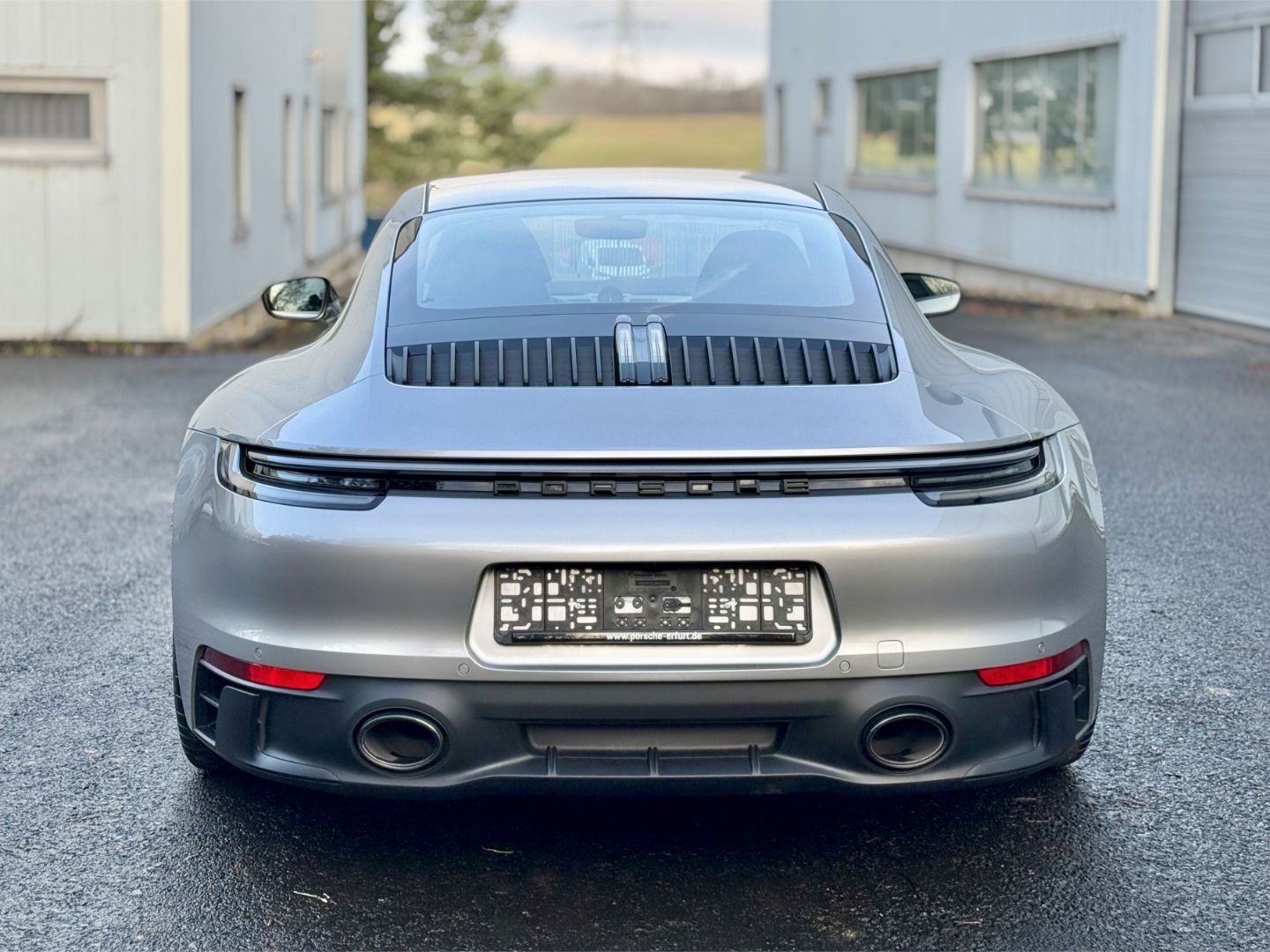 Porsche 911 2022 г. Серебристый, пробег 31580 км