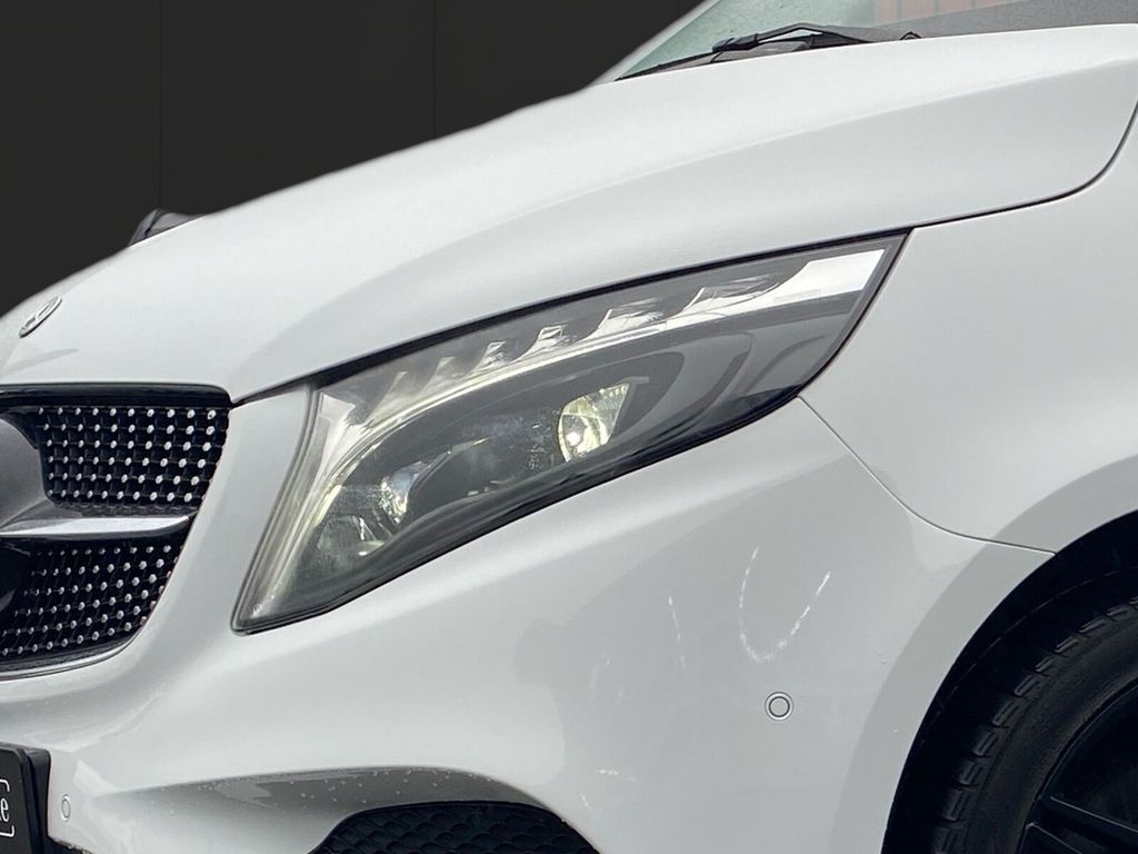 Mercedes-Benz V 250 2024 г. Белый, пробег 23122 км