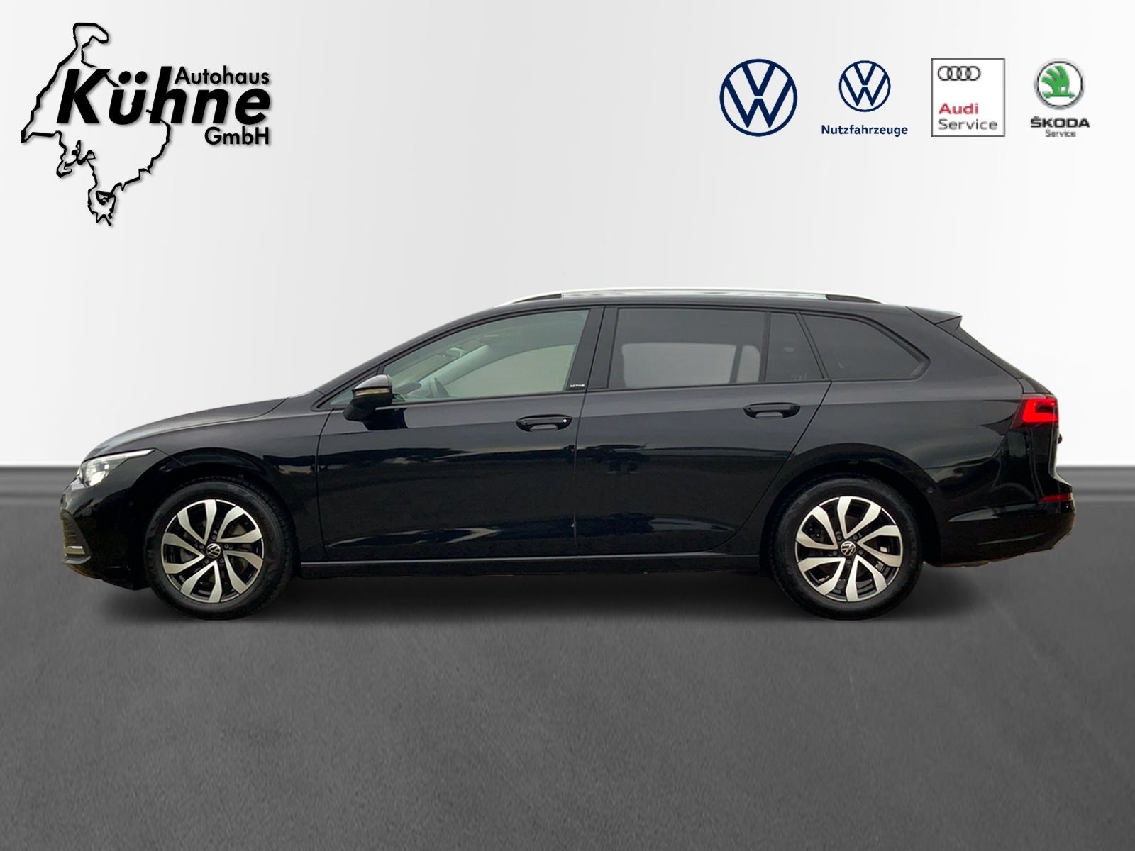 Volkswagen Golf 2023 г. Чёрный, пробег 45000 км