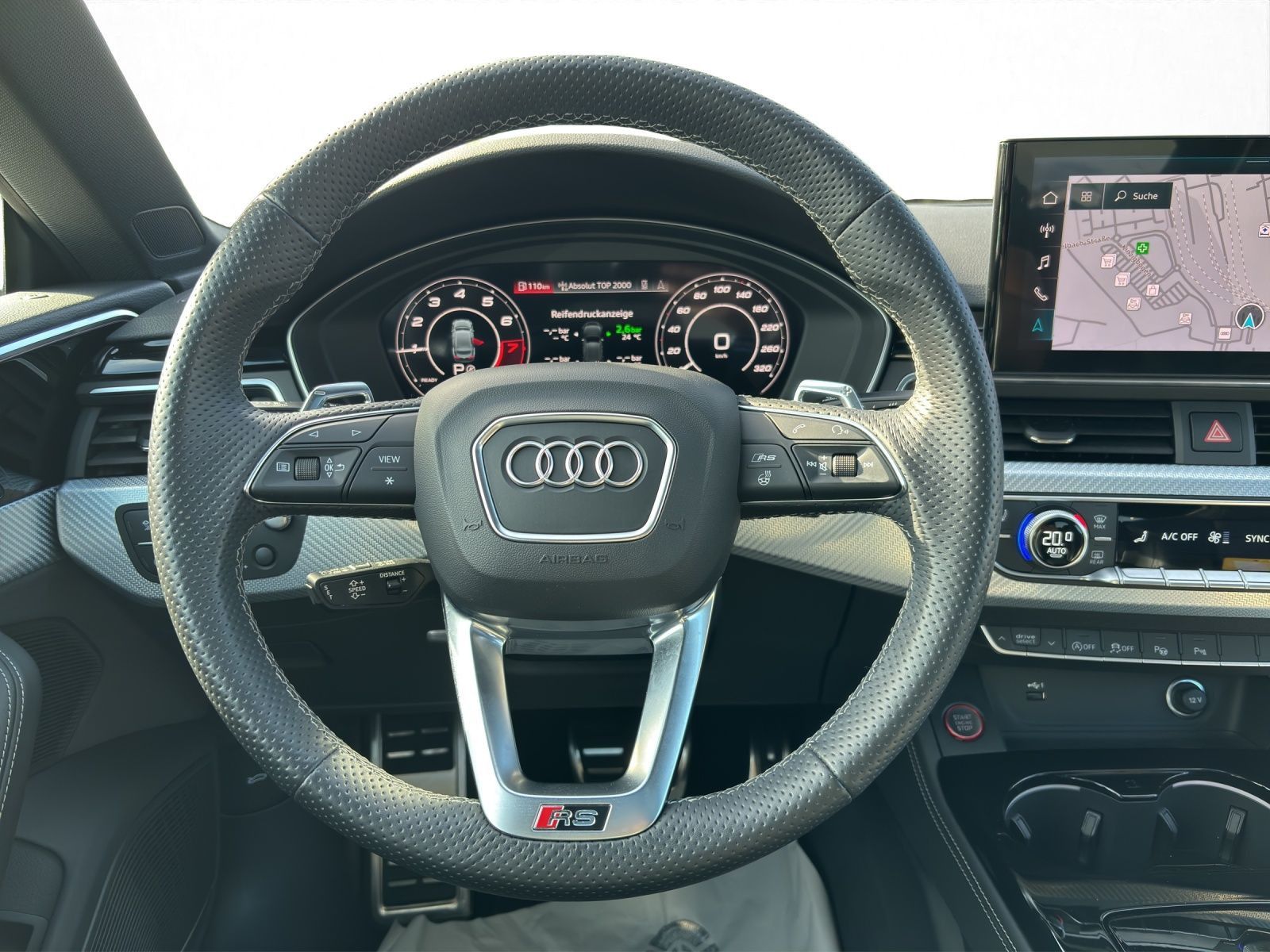 Audi RS5 2023 г. Красный, пробег 40350 км