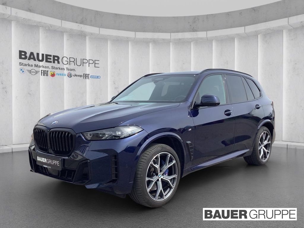 BMW X5 2023 г. Синий, пробег 59300 км