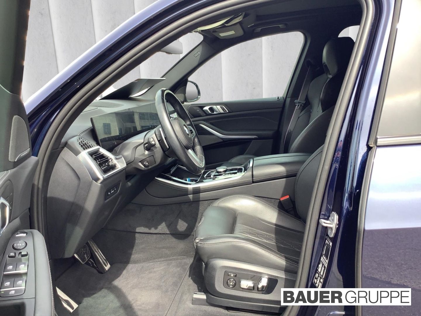 BMW X5 2023 г. Синий, пробег 59300 км