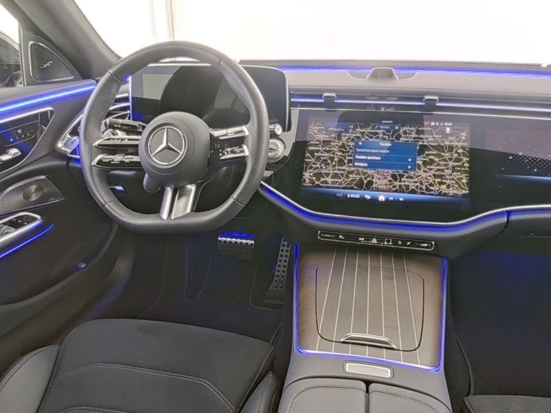 Mercedes-Benz E 220 2025 г. Чёрный, пробег 39995 км