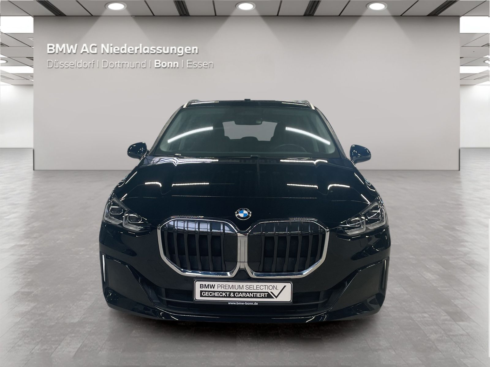 BMW 218 ACTIVE TOURER 2022 г. Чёрный, пробег 54919 км