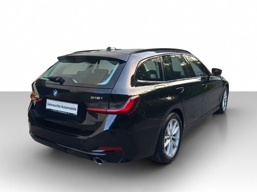 BMW 318 2023 г. Чёрный, пробег 50610 км