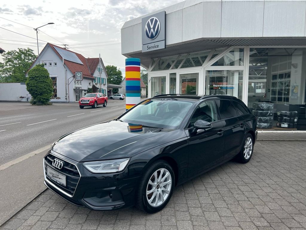 Audi A4 2022 г. Чёрный, пробег 46000 км