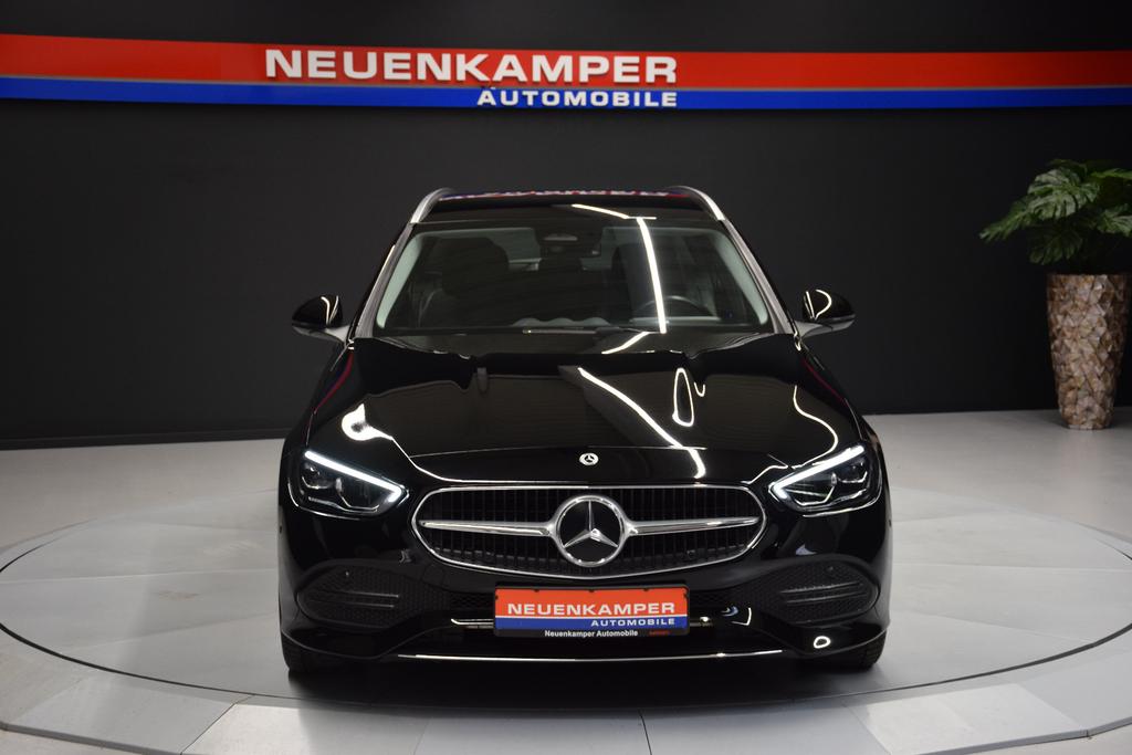 Mercedes-Benz C 180 2023 г. Чёрный, пробег 30600 км