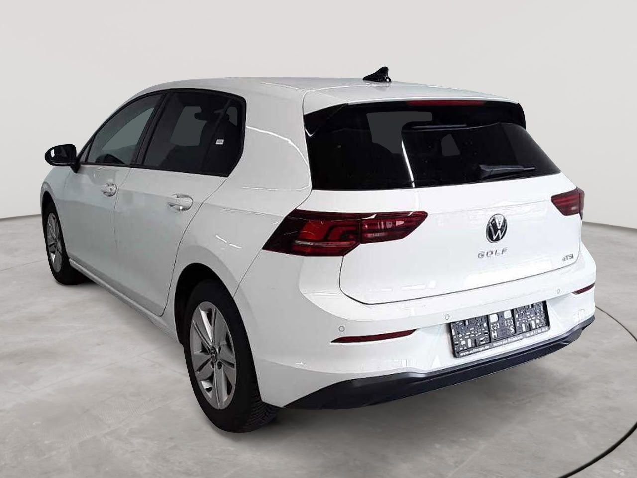 Volkswagen Golf 2025 г. Белый, пробег 51606 км
