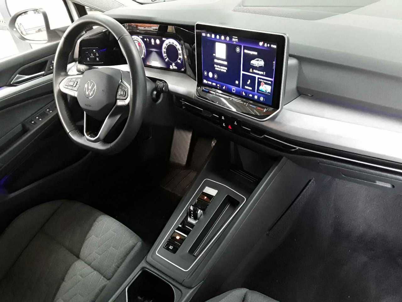 Volkswagen Golf 2025 г. Белый, пробег 51606 км