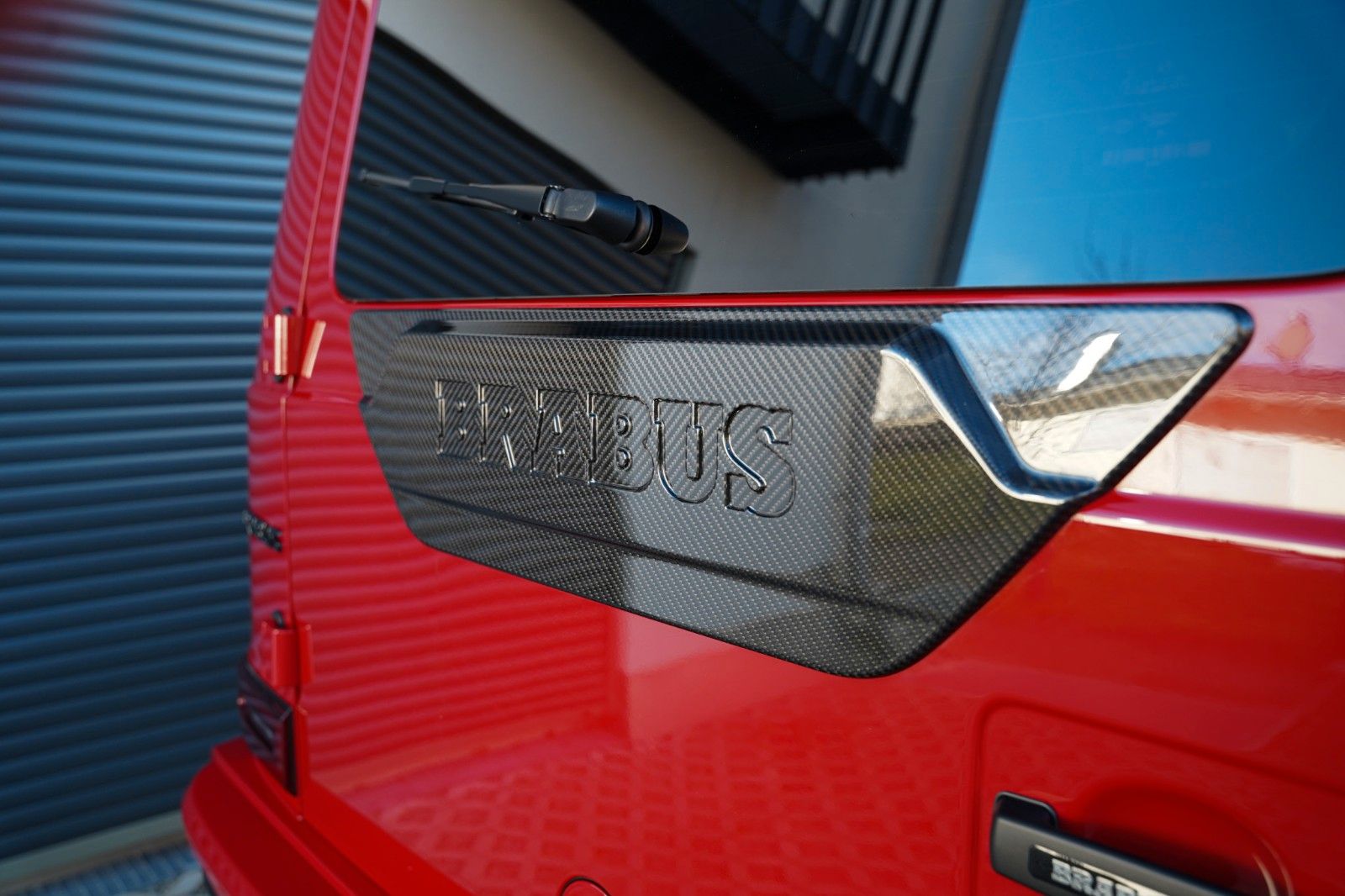 Mercedes-Benz G 63 AMG 2021 г. Красный, пробег 35920 км