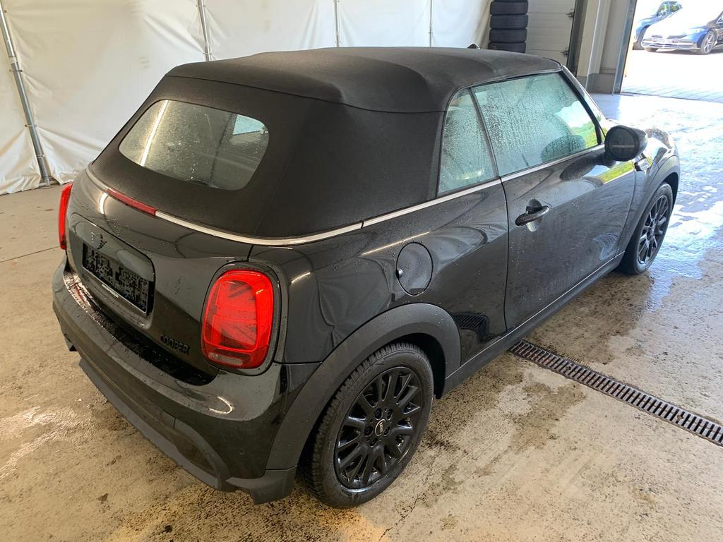 Mini COOPER CABRIO 2023 г. Чёрный, пробег 48900 км