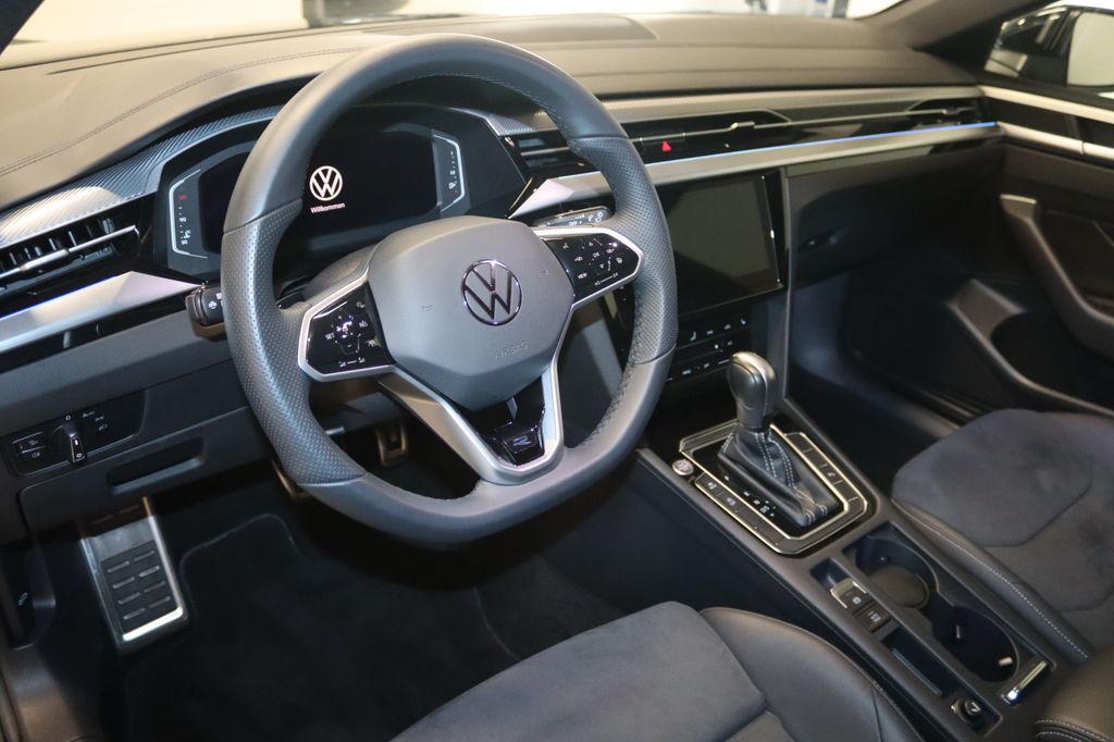 Volkswagen Arteon 2022 г. Чёрный, пробег 29900 км