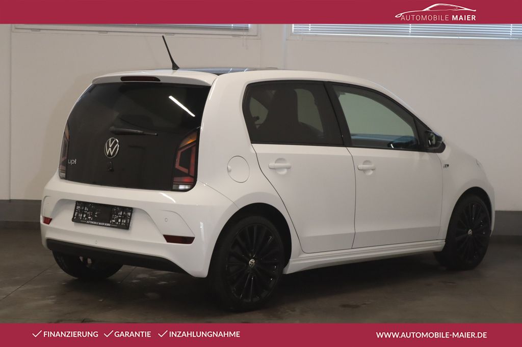 Volkswagen up! 2021 г. Белый, пробег 58900 км