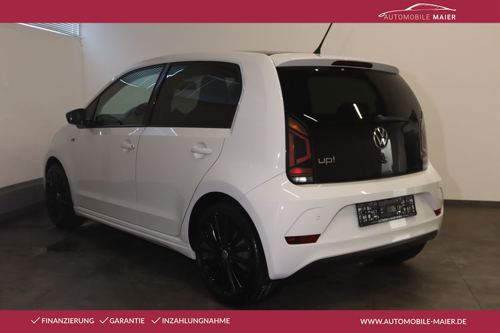 Volkswagen up! 2021 г. Белый, пробег 58900 км