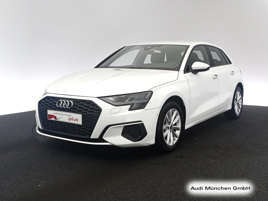 Audi A3 2023 г. Белый, пробег 23878 км