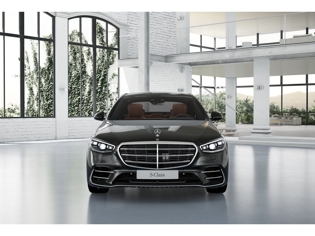 Mercedes-Benz S 580 2024 г. Серый, пробег 30415 км