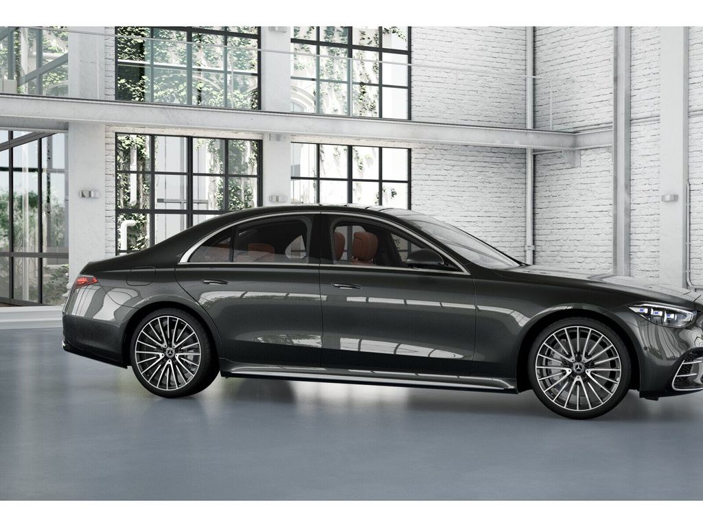 Mercedes-Benz S 580 2024 г. Серый, пробег 30415 км