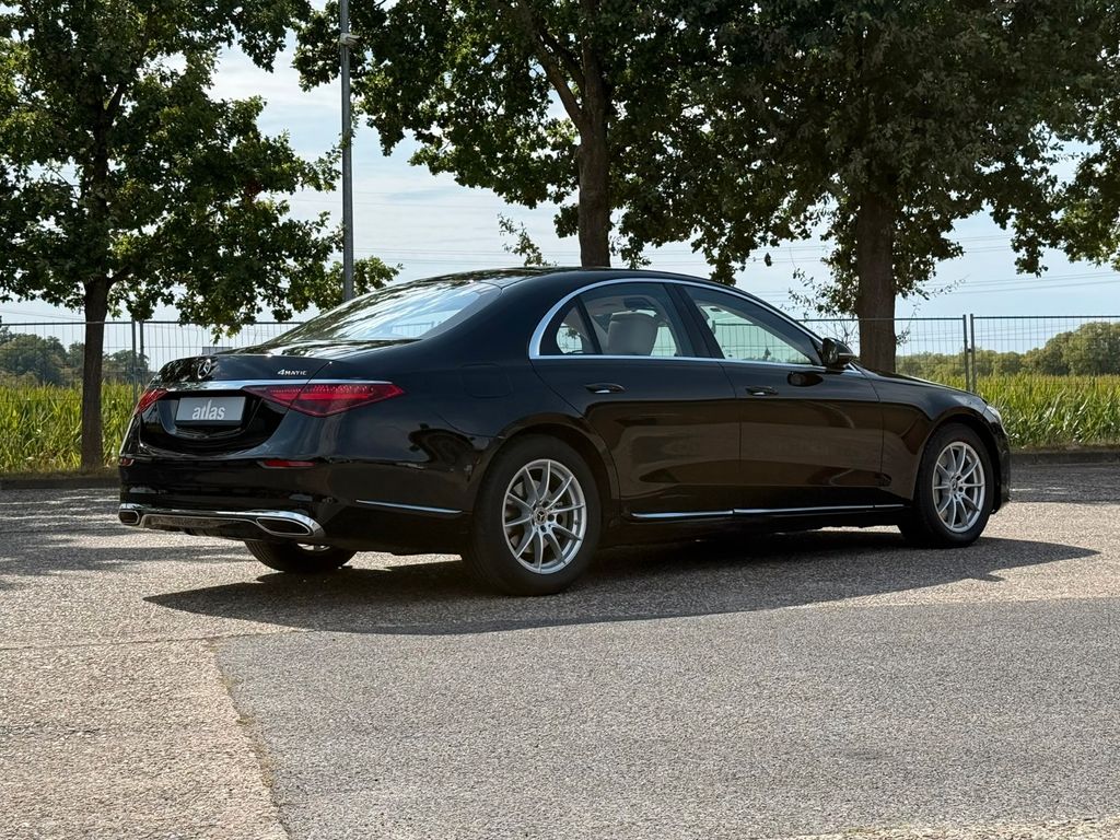 Mercedes-Benz S 450 2022 г. Чёрный, пробег 53910 км