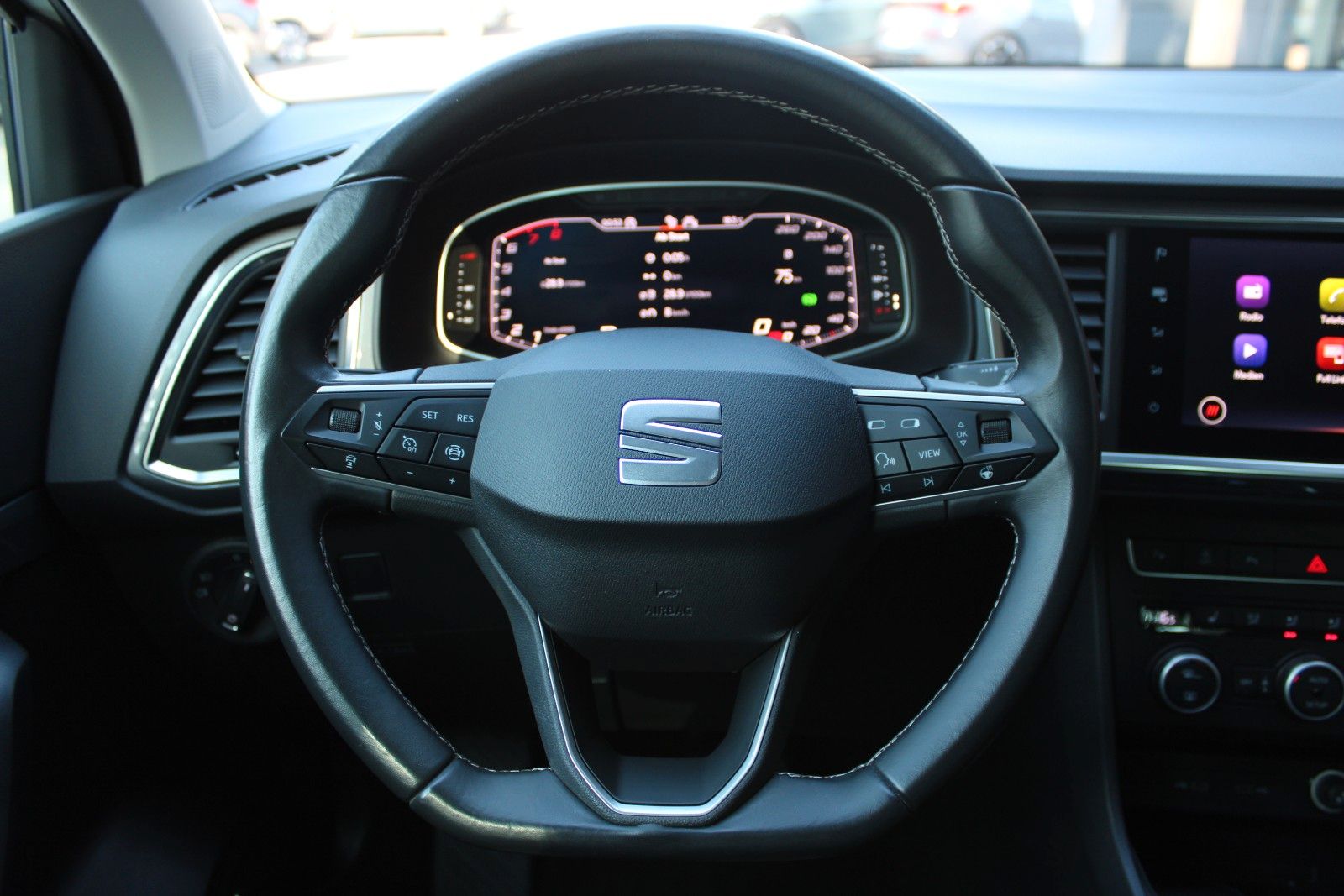 SEAT Ateca 2021 г. Белый, пробег 57877 км