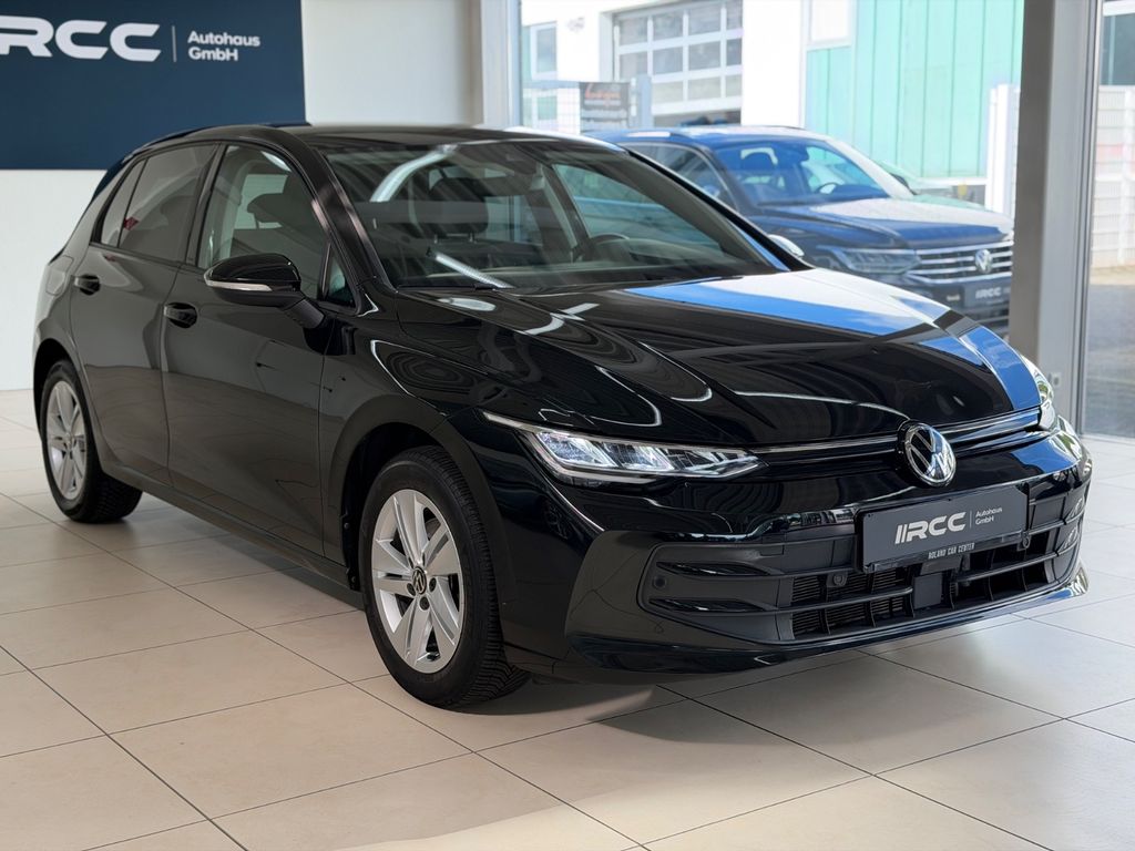 Volkswagen Golf 2025 г. Чёрный, пробег 53630 км