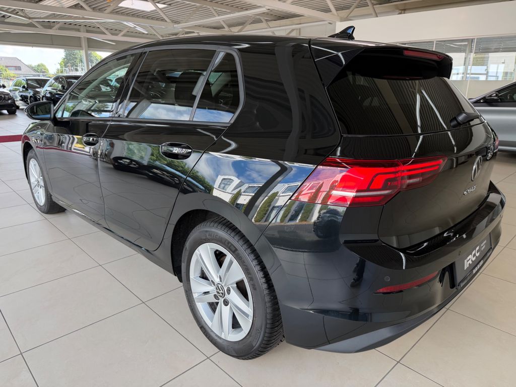 Volkswagen Golf 2025 г. Чёрный, пробег 53630 км
