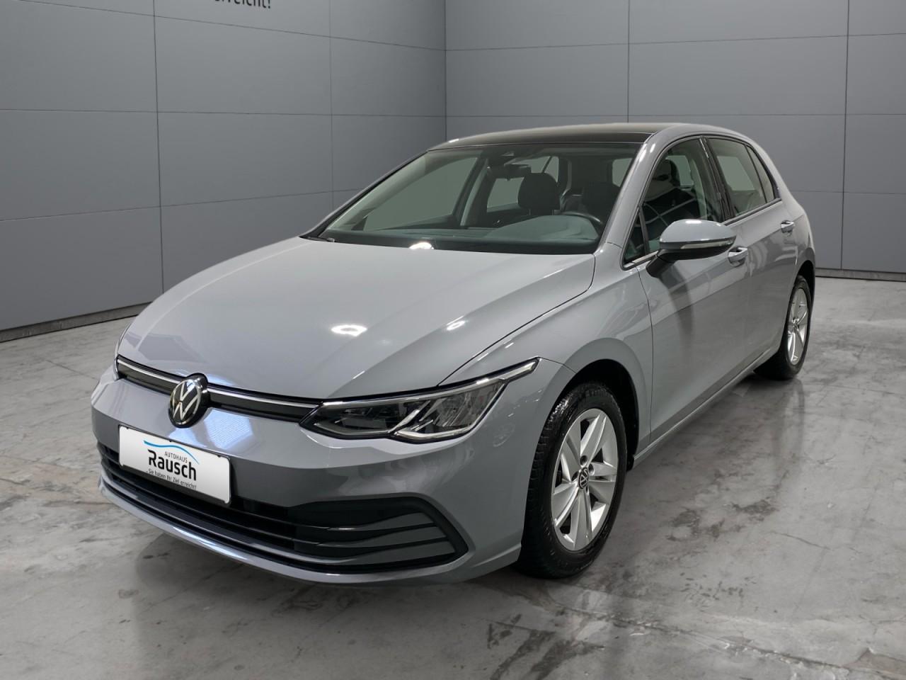 Volkswagen Golf 2023 г. Серый, пробег 40479 км
