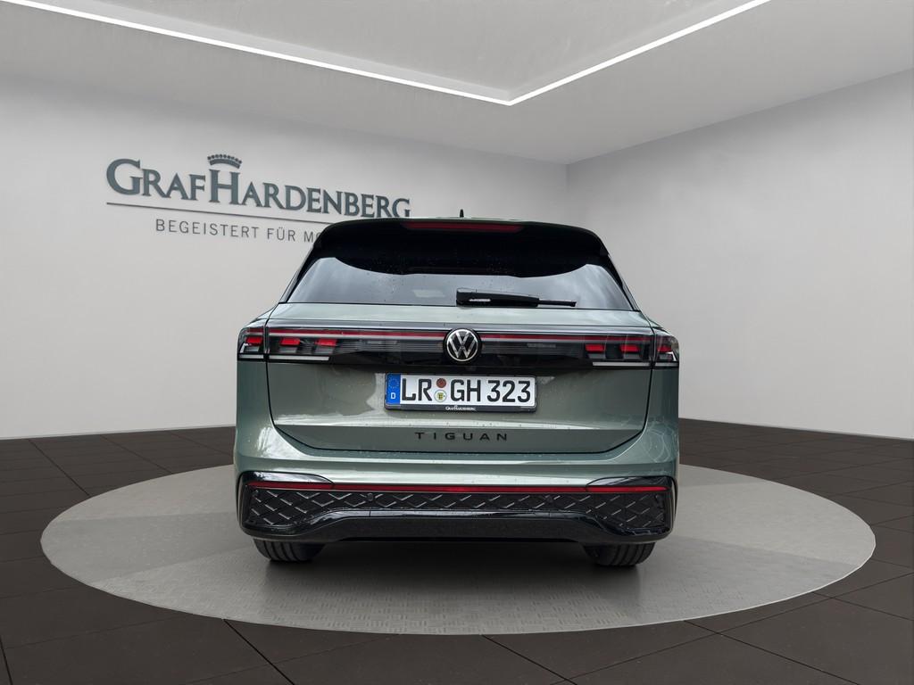 Volkswagen Tiguan 2025 г. Зелёный, пробег 23500 км