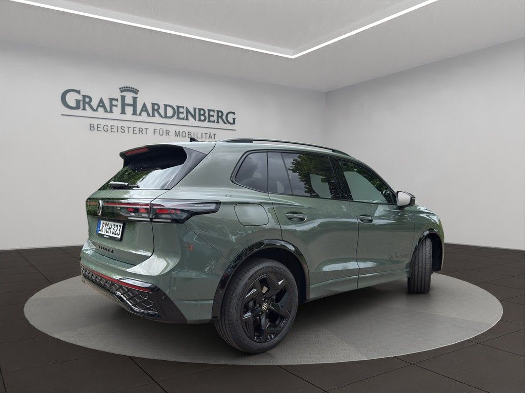 Volkswagen Tiguan 2025 г. Зелёный, пробег 23500 км
