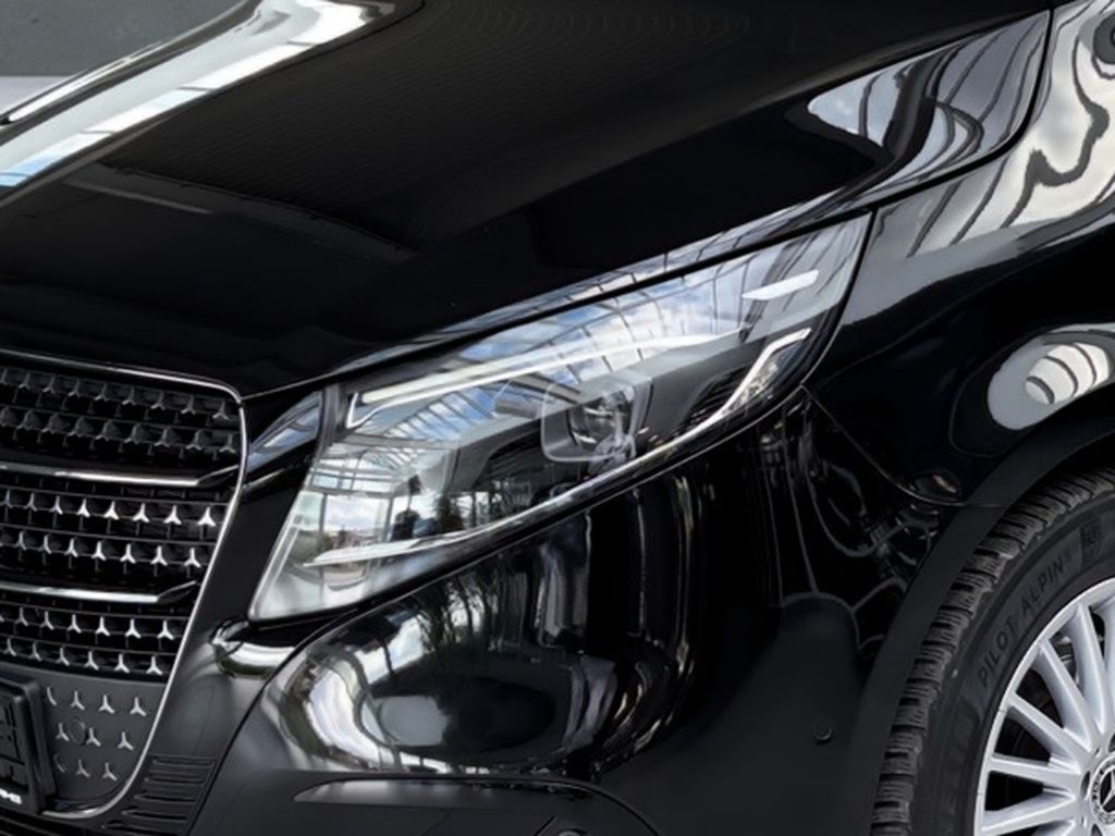 Mercedes-Benz V 300 2025 г. Чёрный, пробег 52588 км