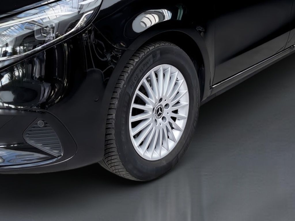 Mercedes-Benz V 300 2025 г. Чёрный, пробег 52588 км