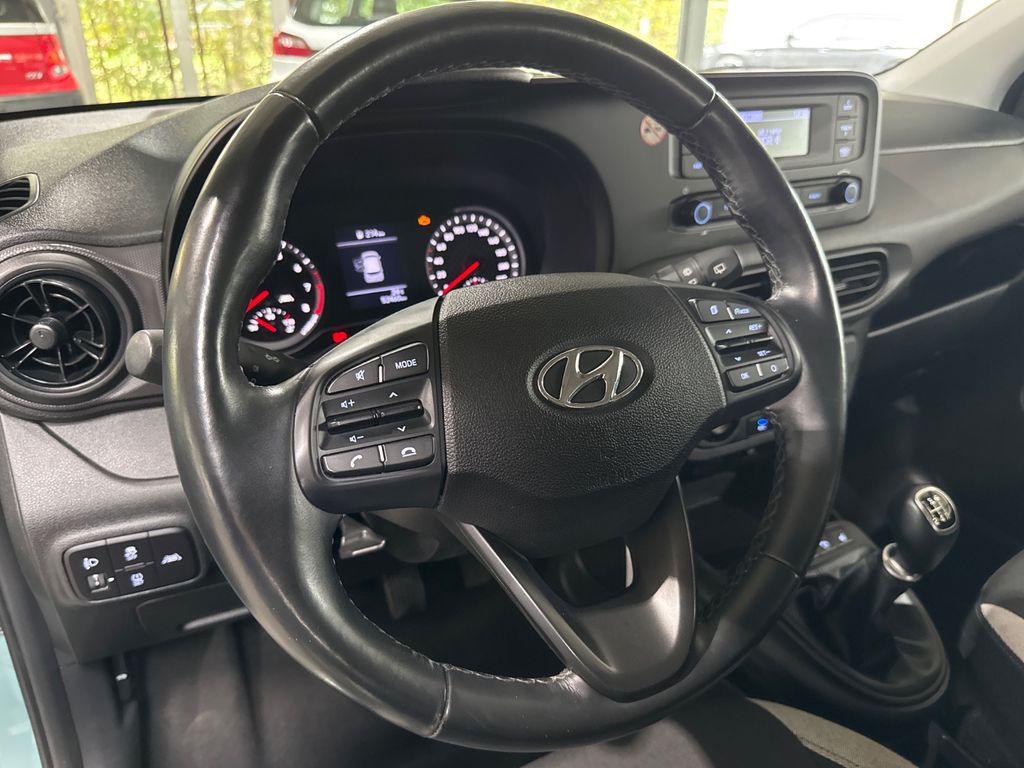 Hyundai i10 2022 г. Зелёный, пробег 52460 км