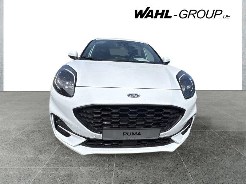 Ford Puma 2022 г. Белый, пробег 46000 км