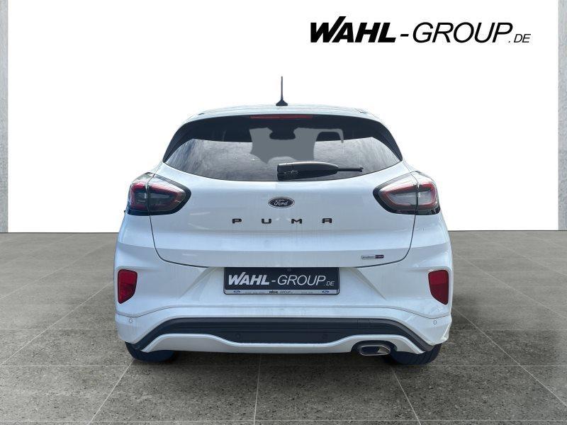 Ford Puma 2022 г. Белый, пробег 46000 км
