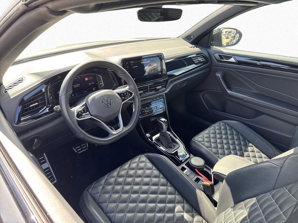 Volkswagen T-Roc 2023 г. Серый, пробег 33600 км