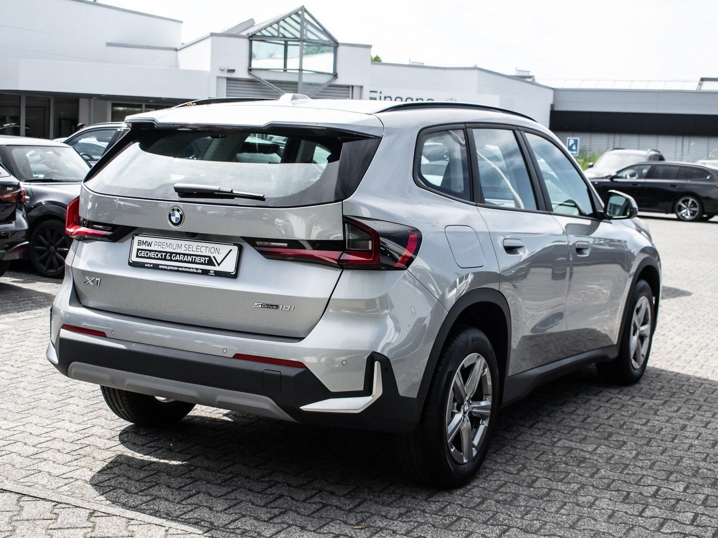 BMW X1 2023 г. Серебристый, пробег 36268 км