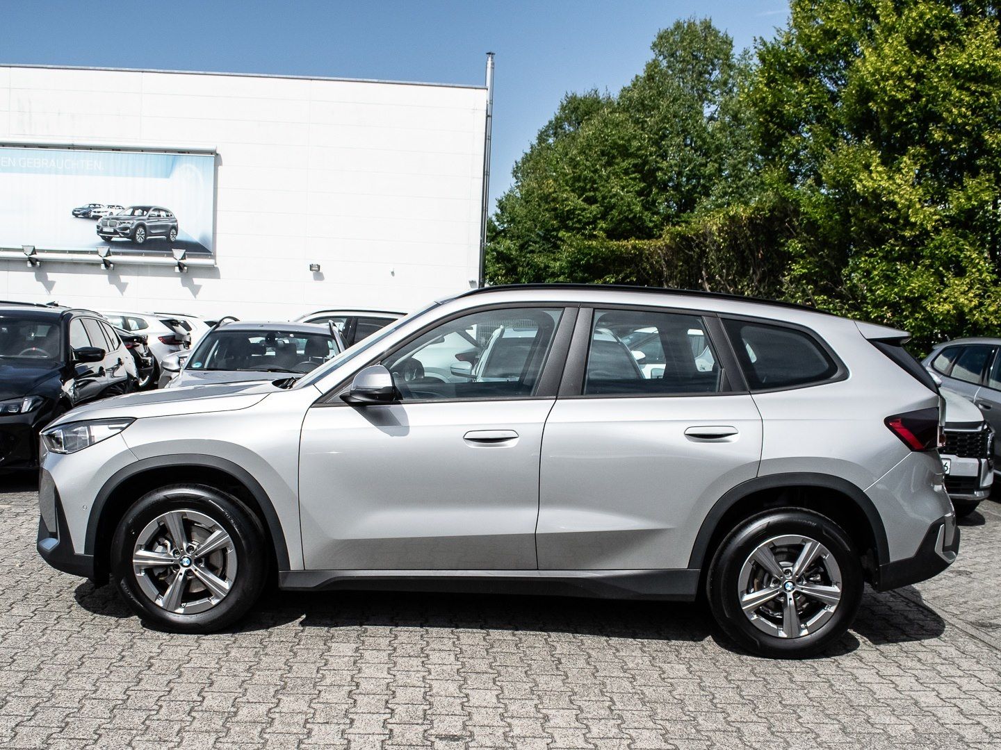 BMW X1 2023 г. Серебристый, пробег 36268 км