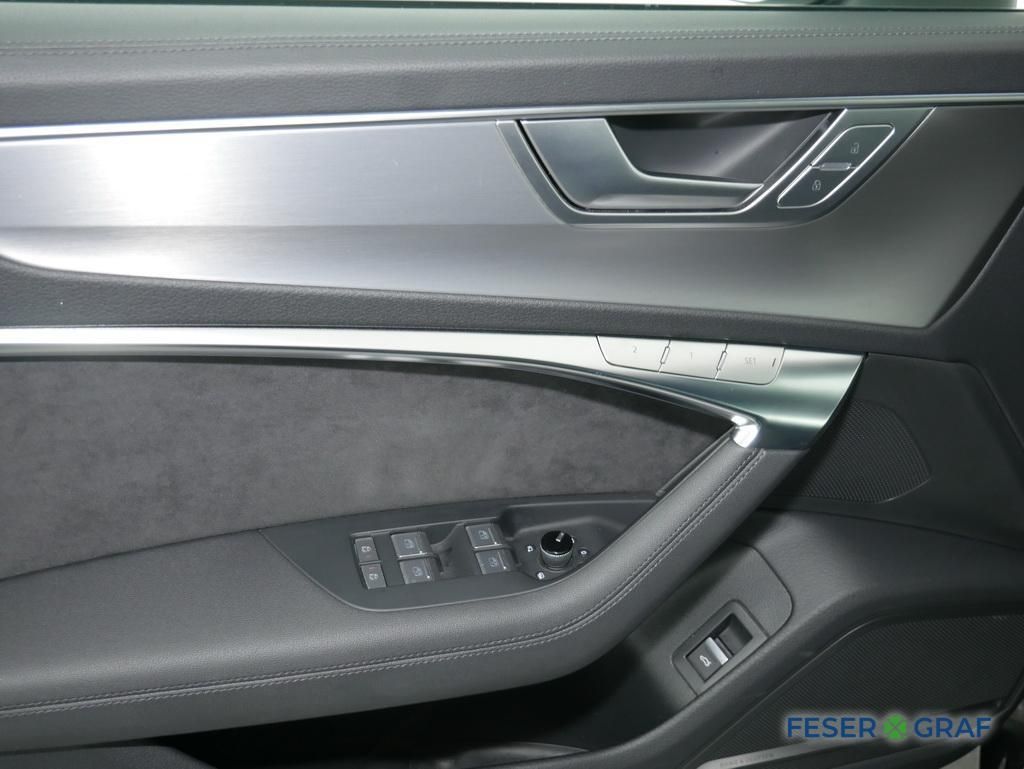Audi RS6 2024 г. Чёрный, пробег 22500 км