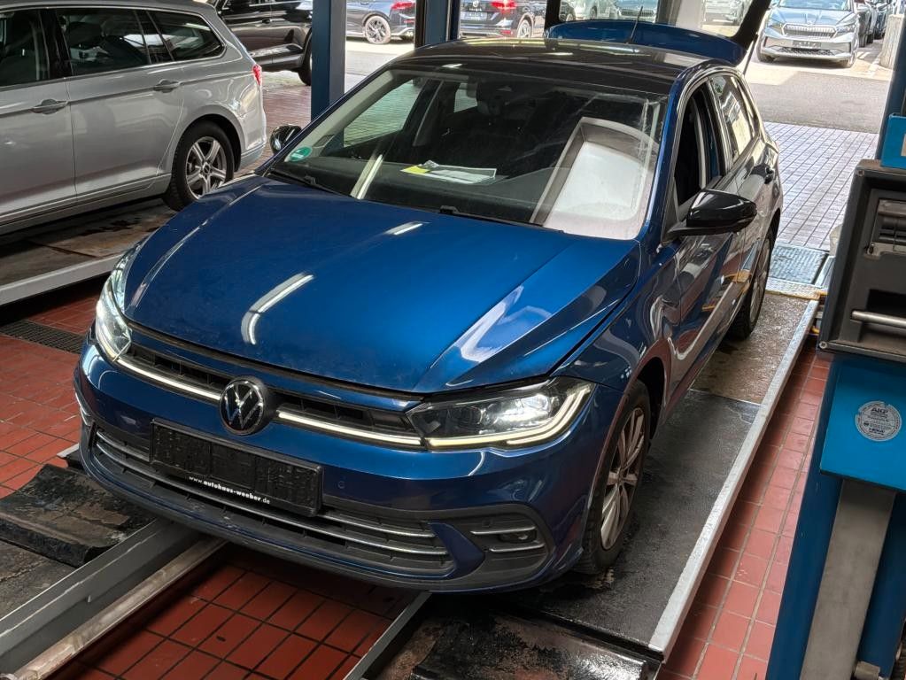 Volkswagen Polo 2021 г. Синий, пробег 20578 км
