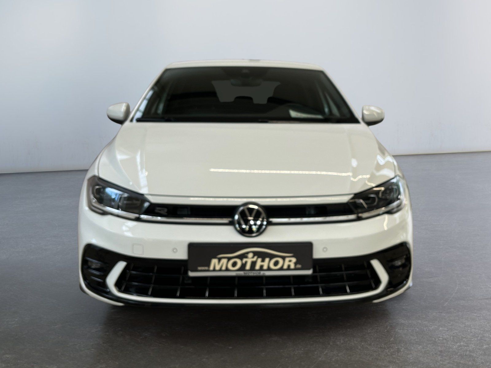 Volkswagen Polo 2022 г. Белый, пробег 14962 км
