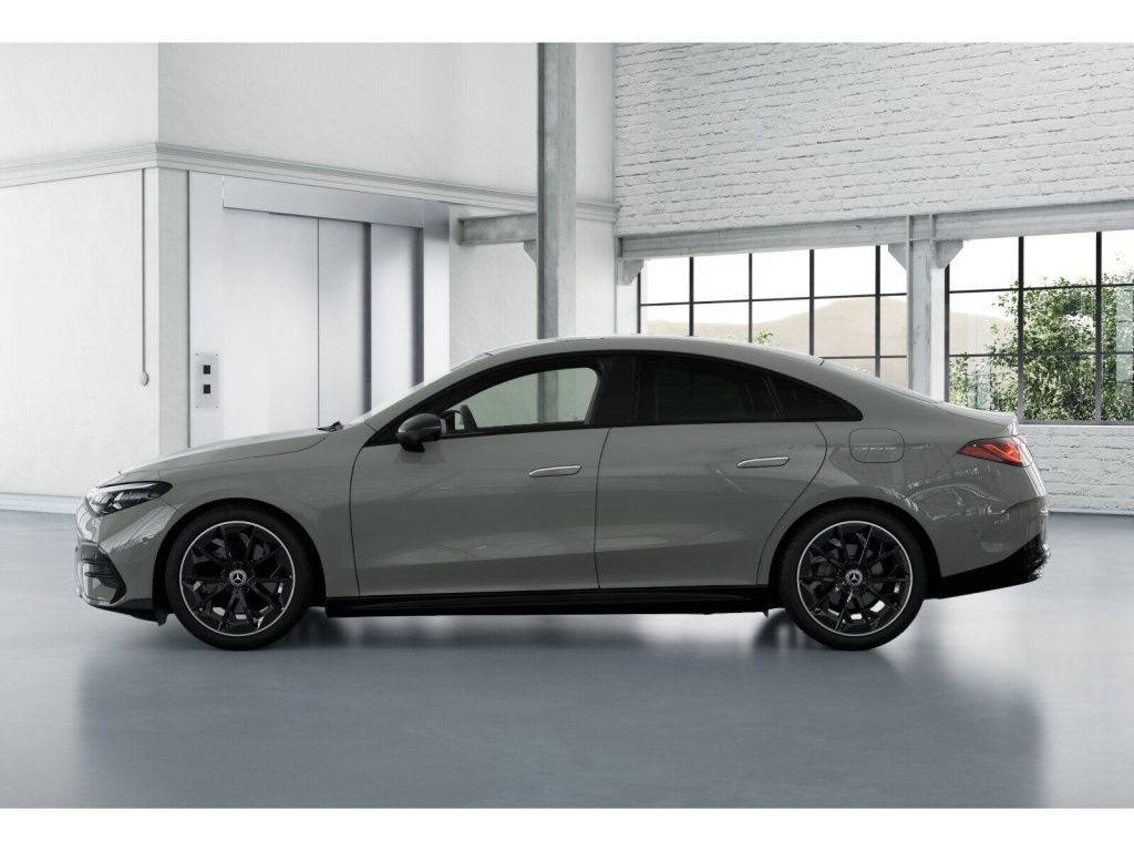 Mercedes-Benz CLA 200 2026 г. Серый, пробег 14500 км